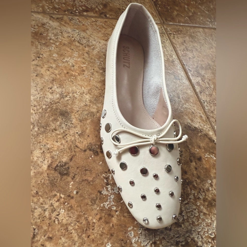 SCHUTZ Leather Arissa Sugar White Perla Square Toe Flats 
New Never worn